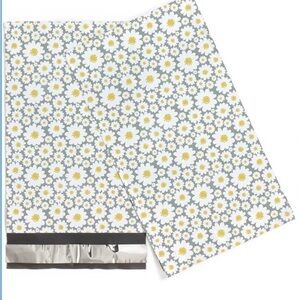 Set of 20 6x9 Daisy Floral Print Poly Mailers Self Sealing Shipping Bags Gray